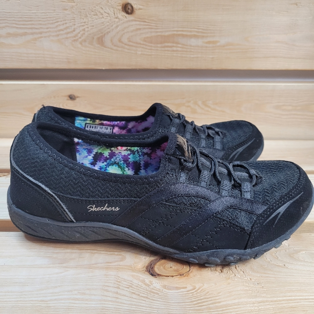 Sketchers womens shoes size 6